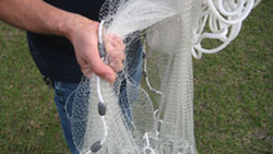 How to throw a cast net step 9